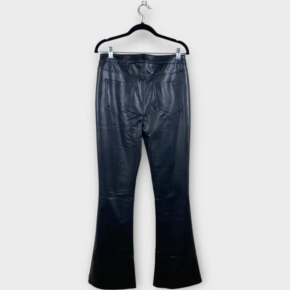 NWT 7 For All Mankind Super Stretch Boot Cut Black Faux Leather Pants, size 32 - Picture 4 of 9
